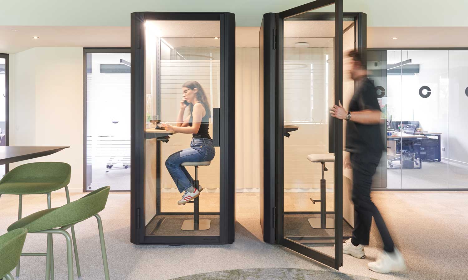 givaudan uffici italia phone booth